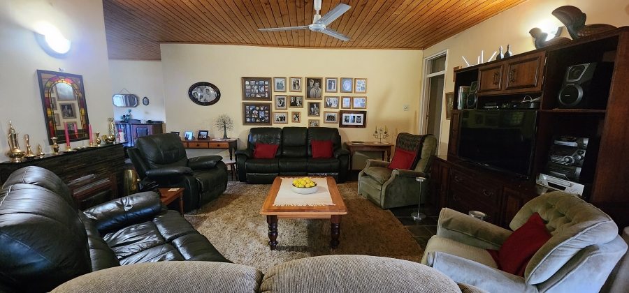 4 Bedroom Property for Sale in Swellendam Western Cape